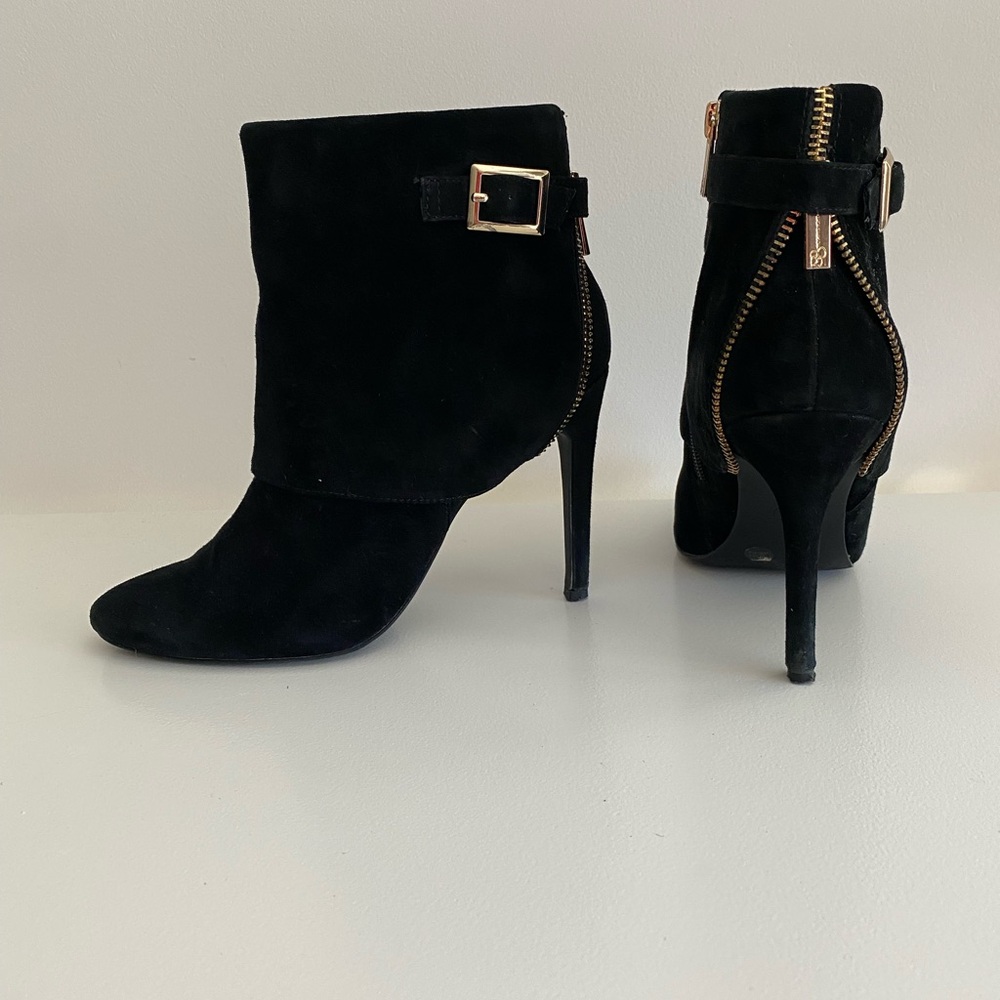 JESSICA SIMPSON Elegant Black Suede Ankle Boots SZ 7.5